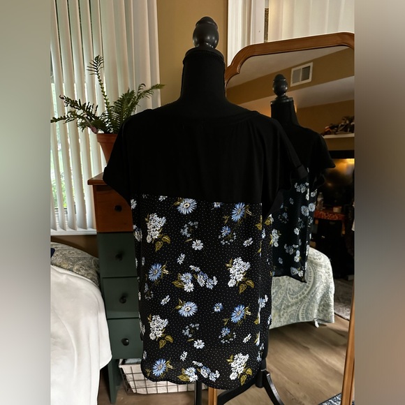 Mason and Belle Kinglake Mixed Material Top - Picture 3 of 6